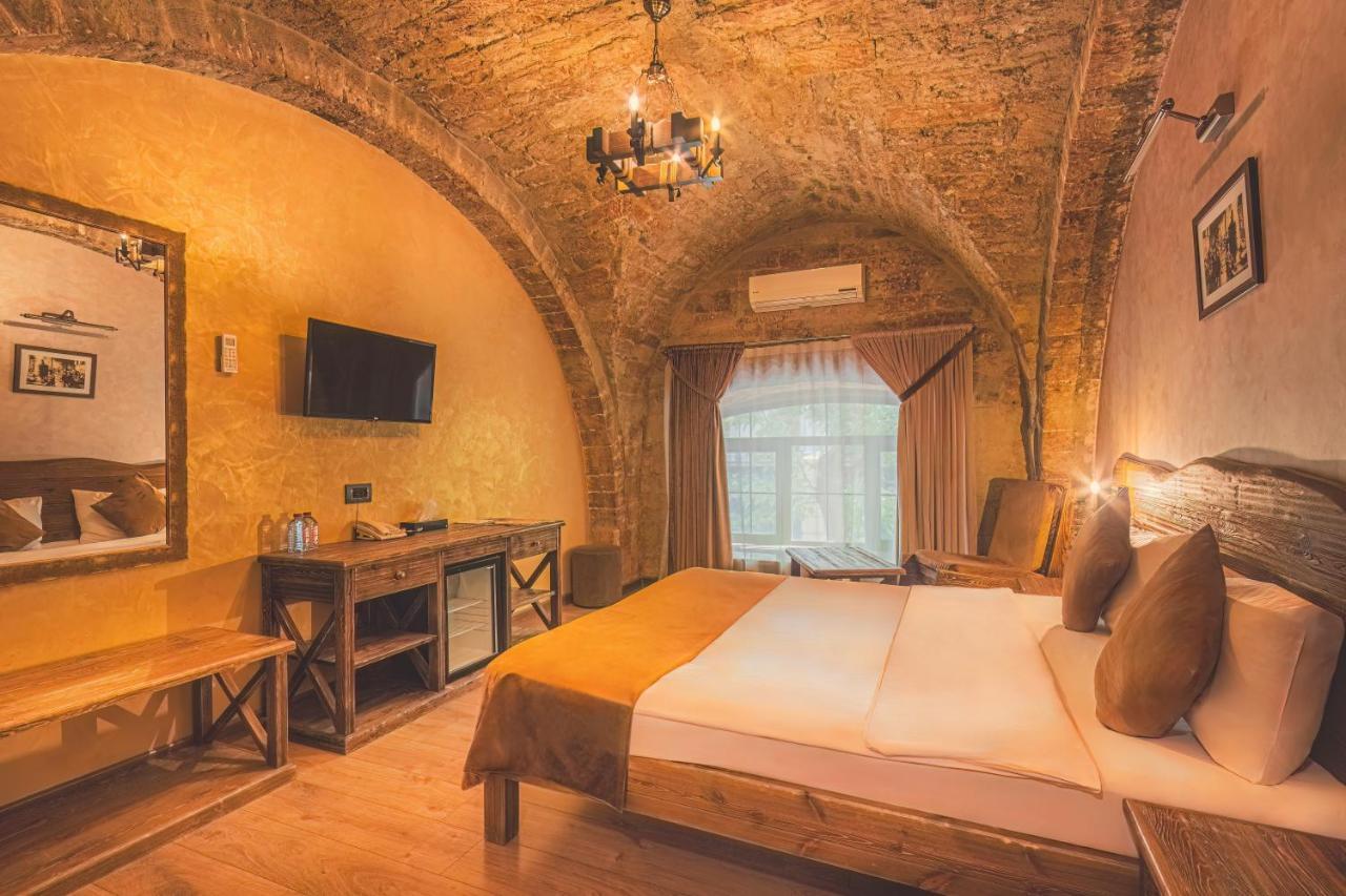 Passaje Old Hotel Baku Exteriör bild